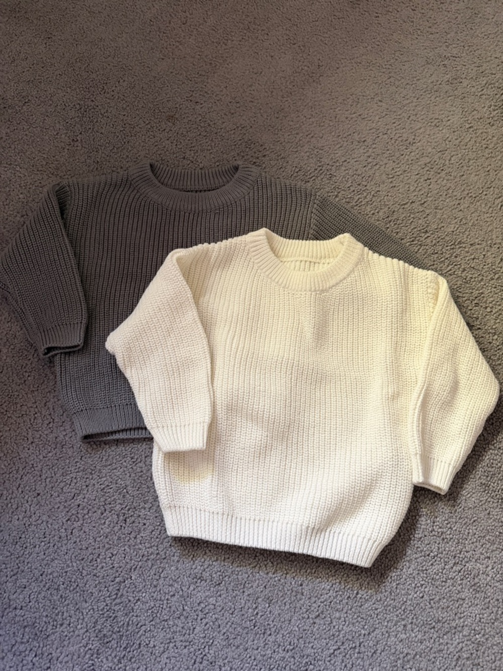 NEW!  Classic Crewneck Knit Sweater - White and Gray size 80 (9-12 months)